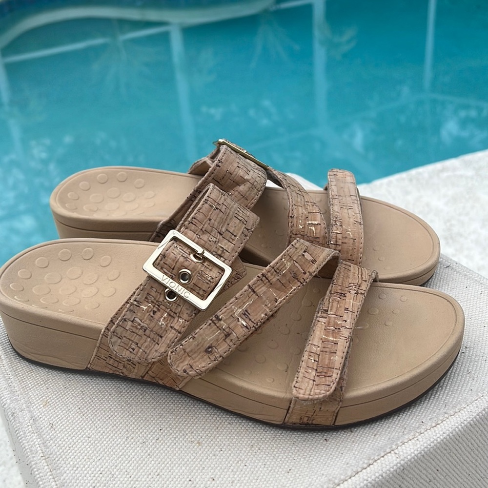 Vionic Rio Platform Sandal Adjustable Slide Sandal Orthotic Arch Support 9